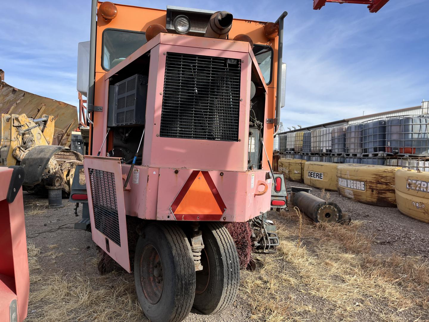 ./imagenes/INVOICE/2019/16478/CAMION BARREDORA ELGIN PELICAN (27).JPG